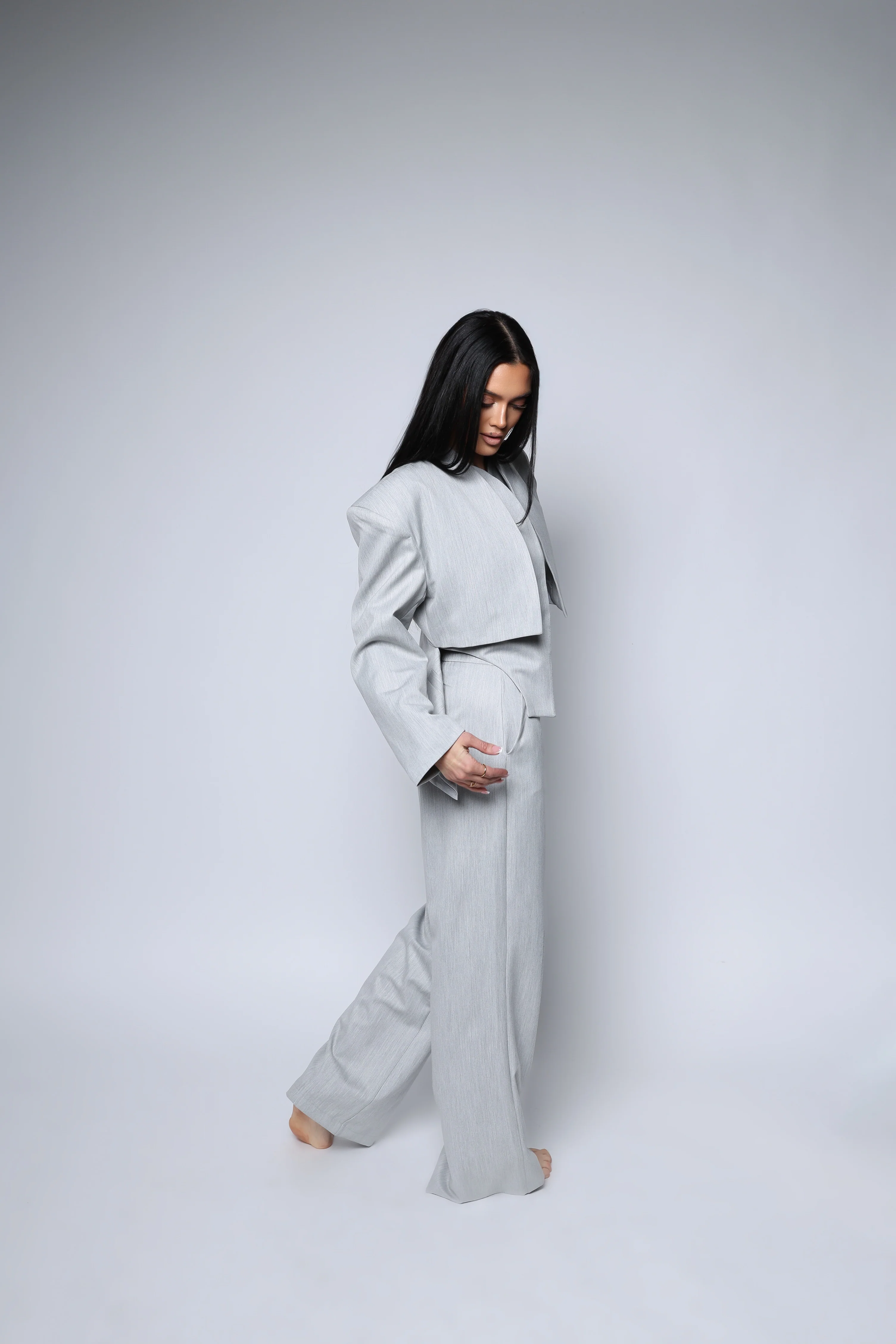 “Jawai” structured blazer and pants set - Image 4