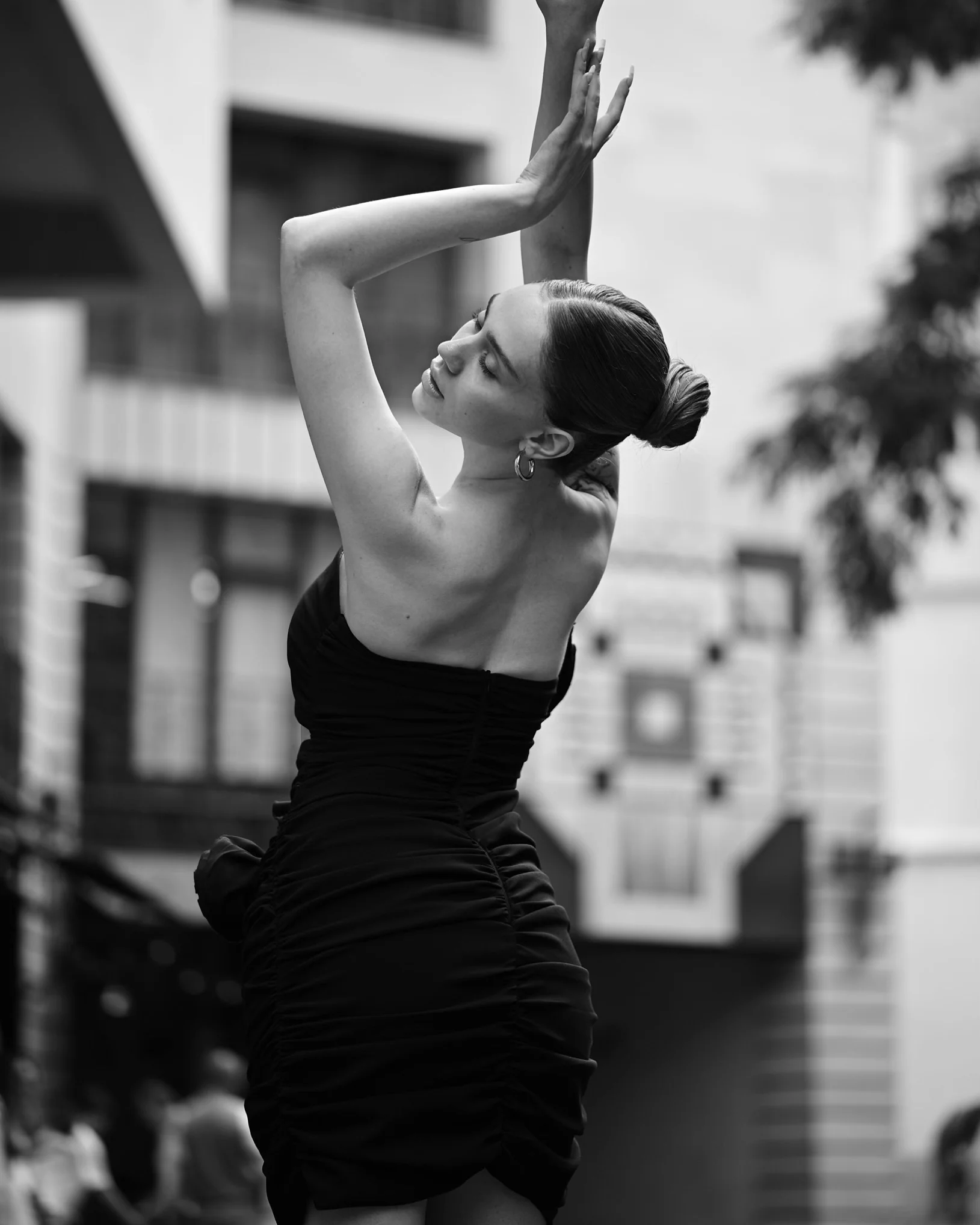 'La vie en Rose' Dress in Black - Image 5