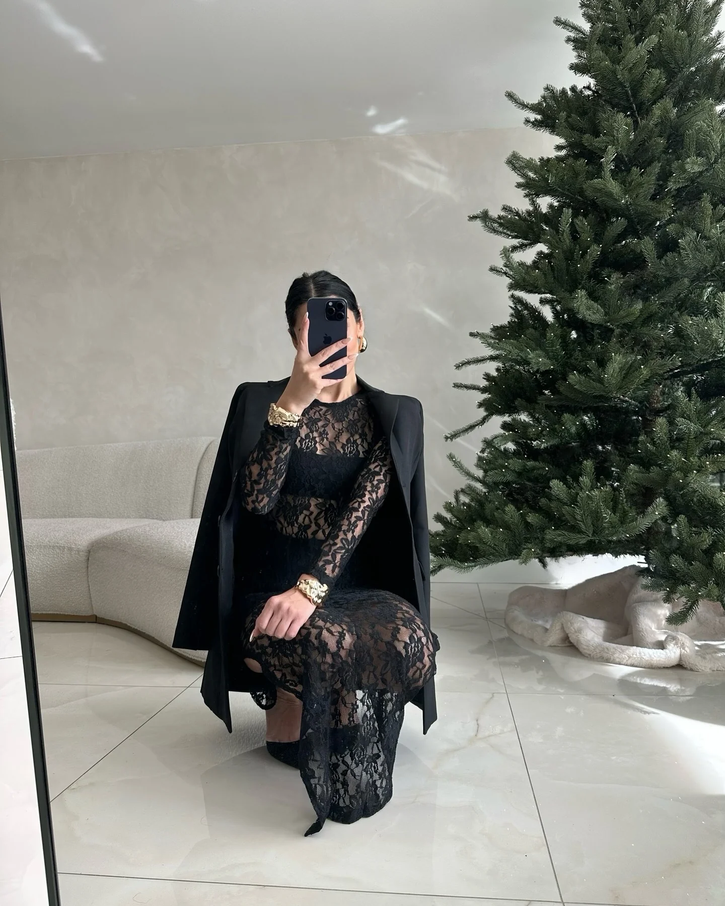 ‘Elle’ lace dress - Image 2