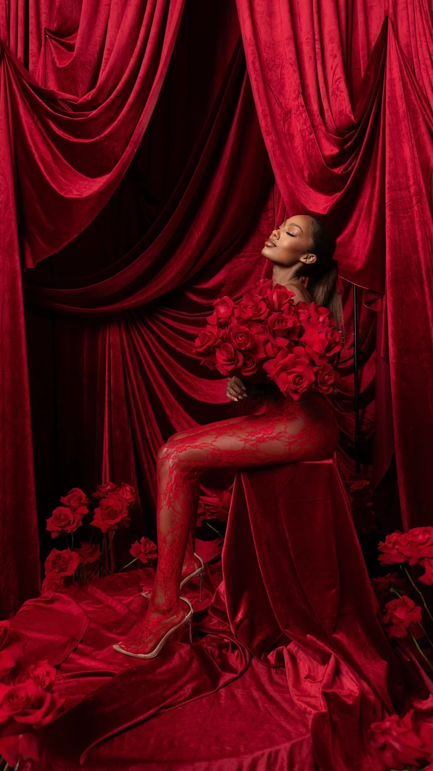 ‘Senses’ Leggings in Red