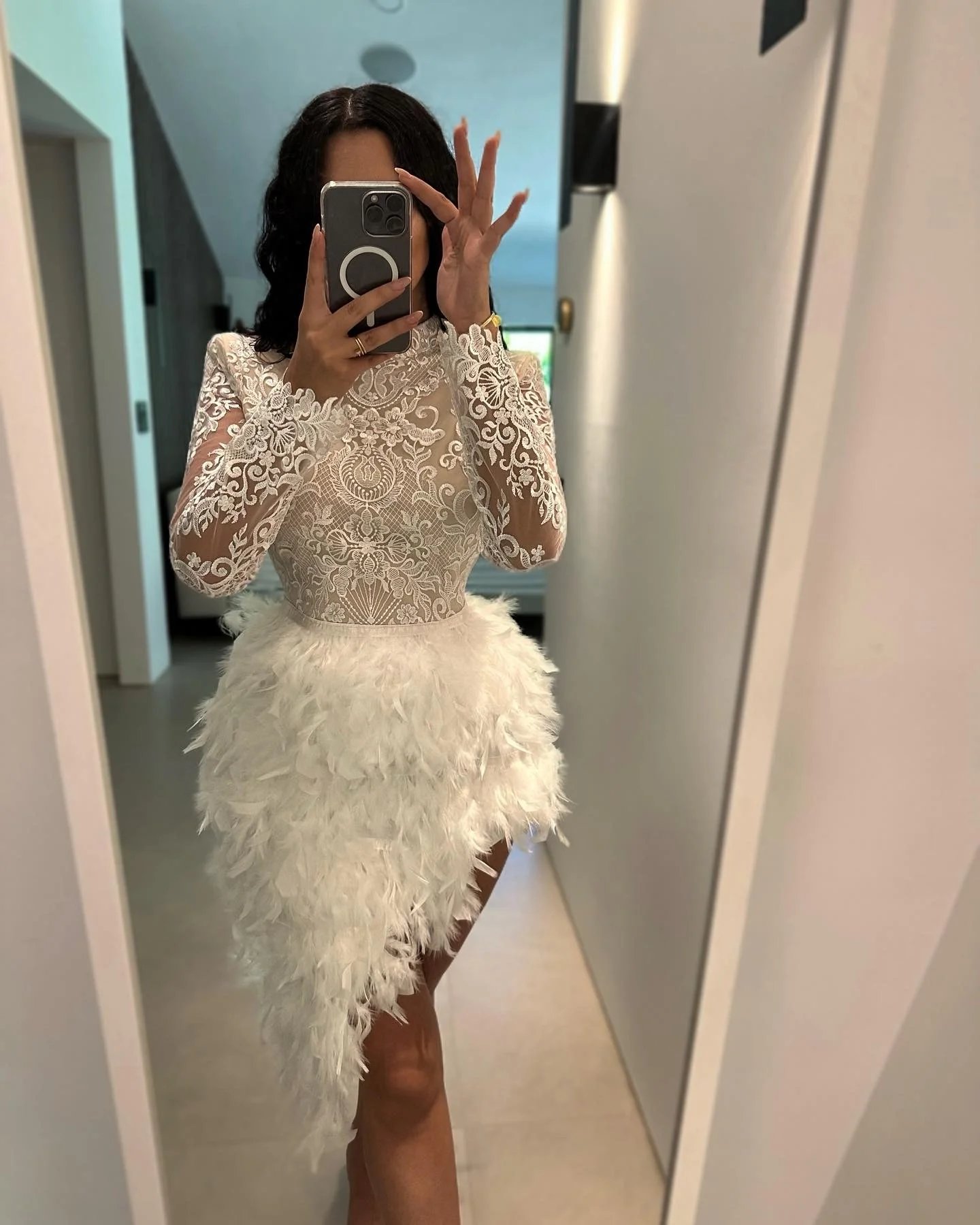 ‘Oiseau’ real feather dress - Image 2