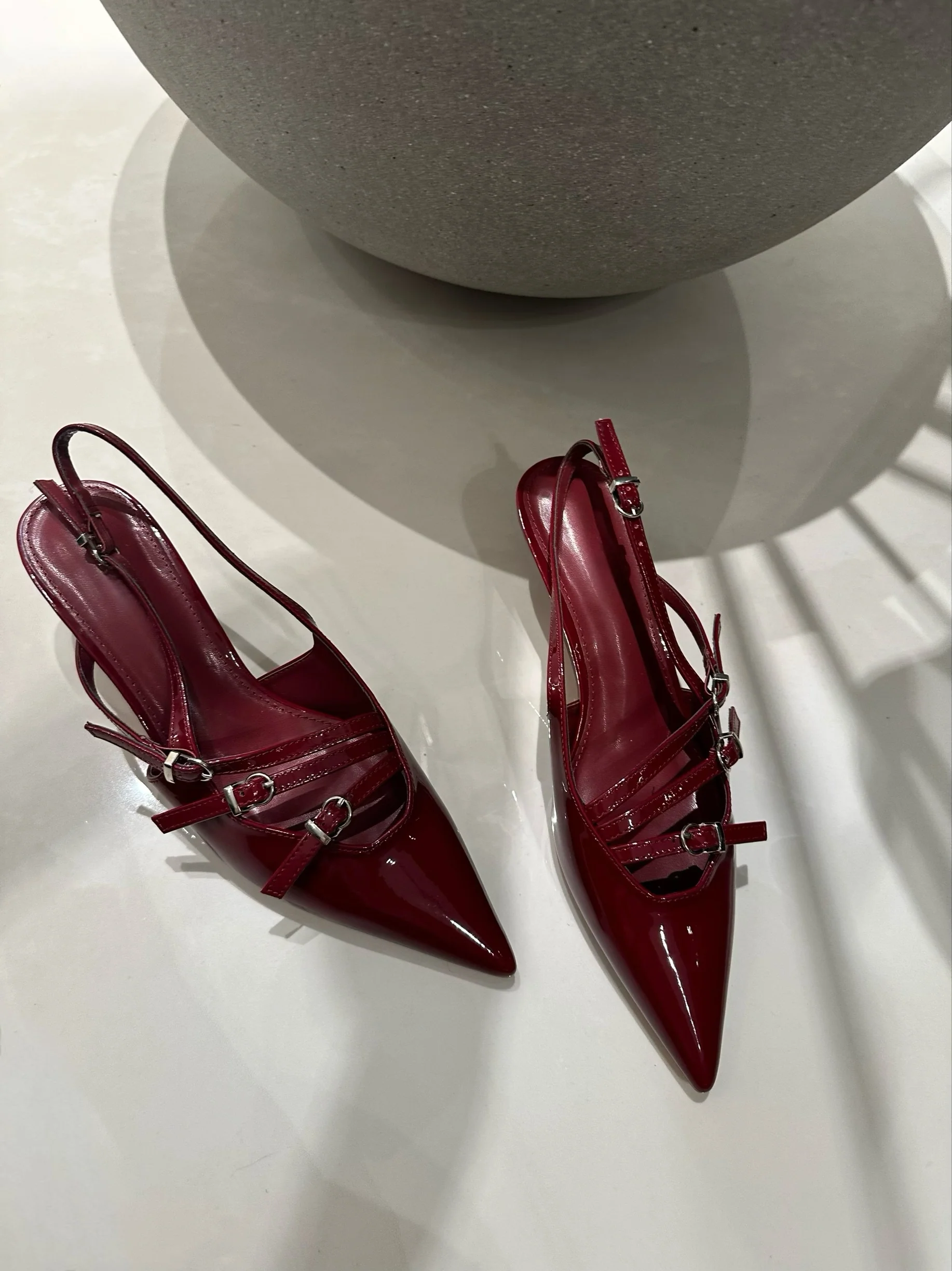 ‘West’ wine heels - Image 2